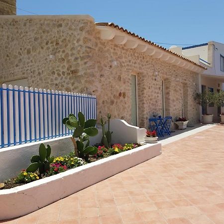 Torre di Gaffe Casa Vacanze Brezza Di Gaffe מראה חיצוני תמונה