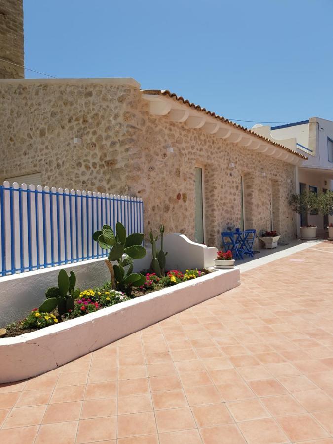 Torre di Gaffe Casa Vacanze Brezza Di Gaffe מראה חיצוני תמונה