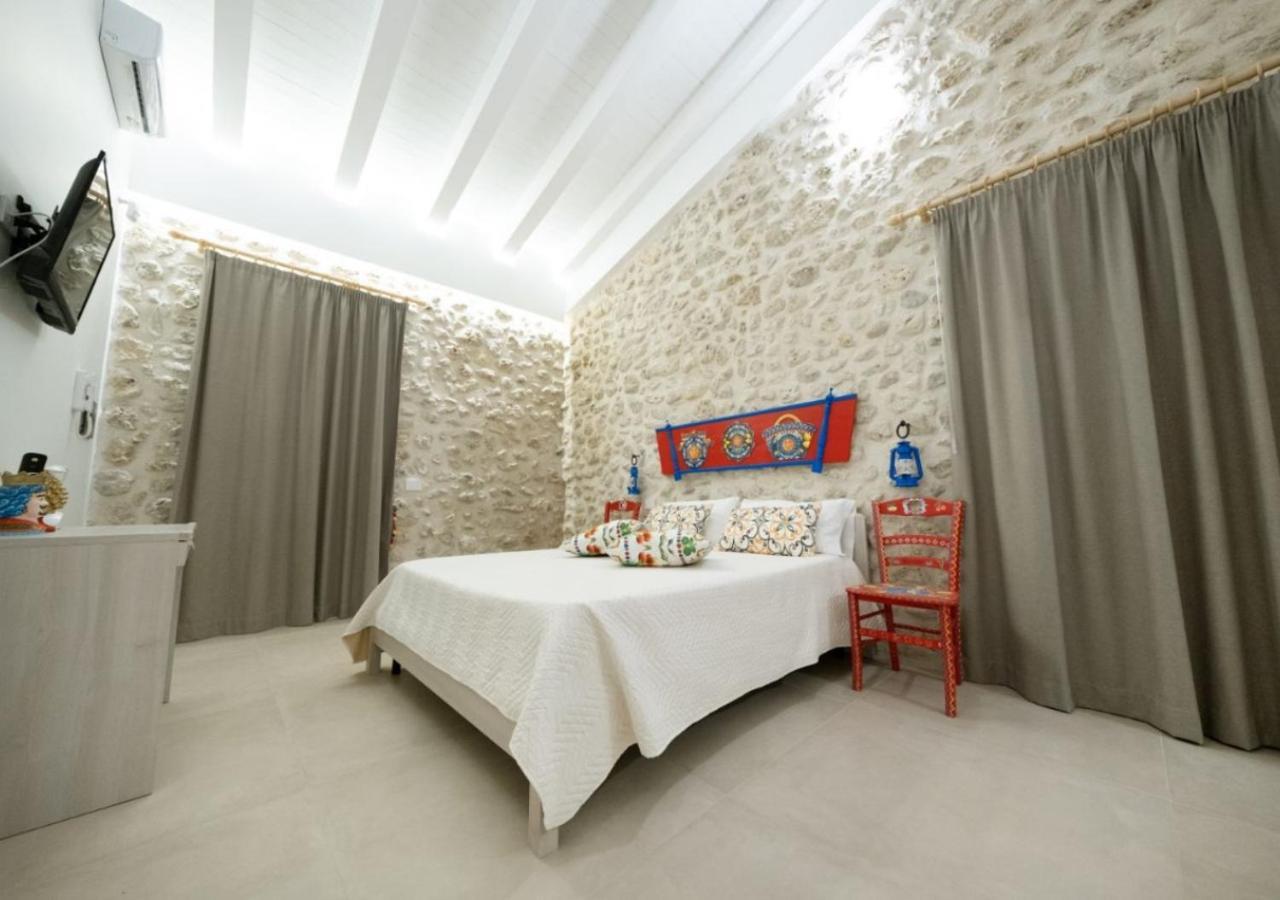 Torre di Gaffe Casa Vacanze Brezza Di Gaffe מראה חיצוני תמונה