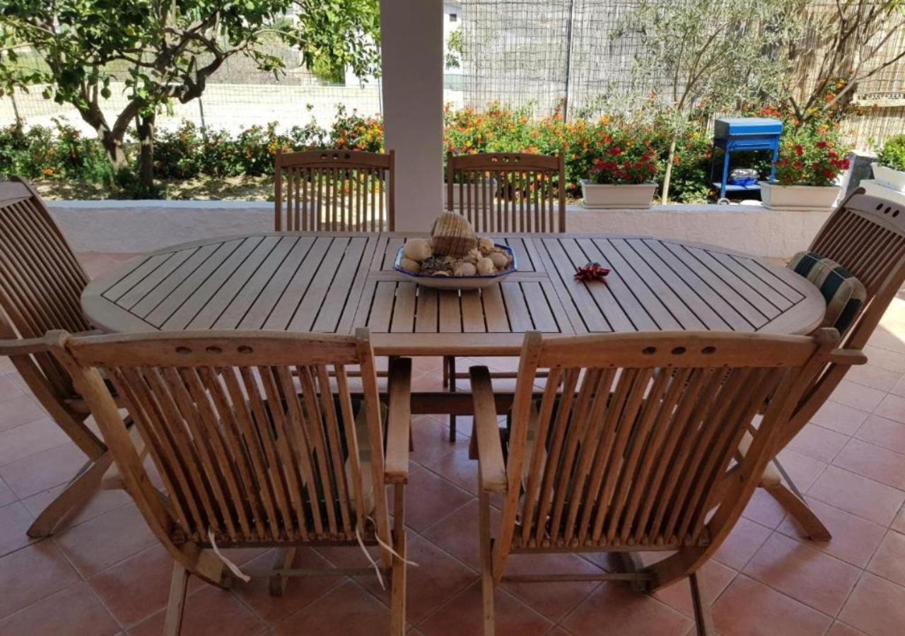 Torre di Gaffe Casa Vacanze Brezza Di Gaffe מראה חיצוני תמונה